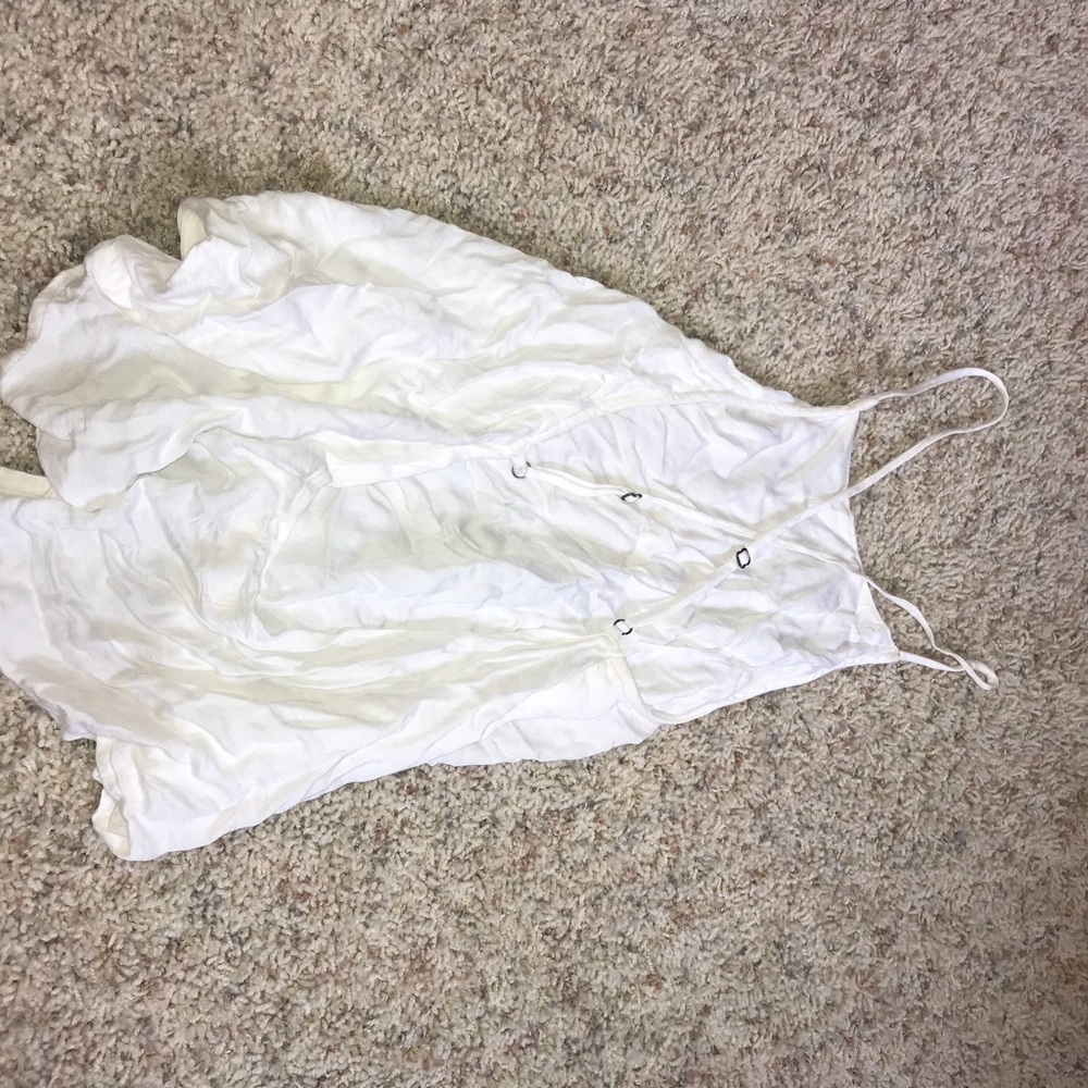 White tank